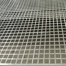 Tôle perforée en aluminium à trou carré